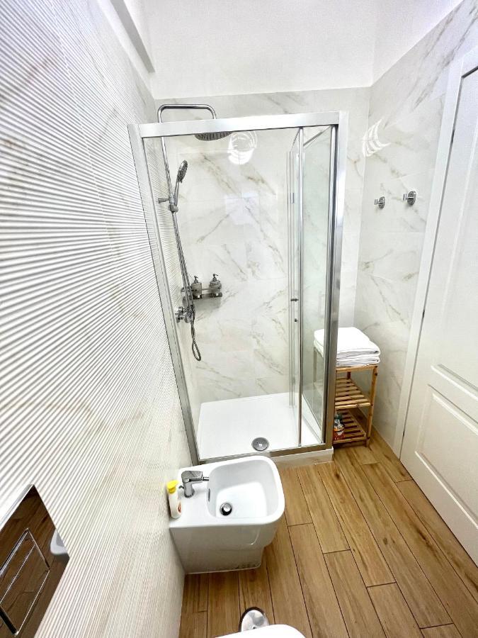 Rooms lungomare Crotone Exterior foto