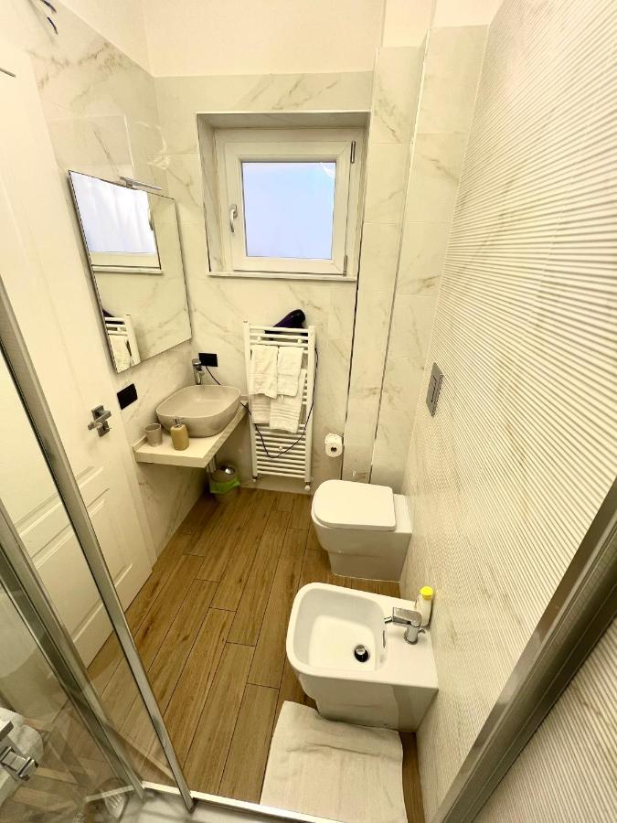 Rooms lungomare Crotone Exterior foto